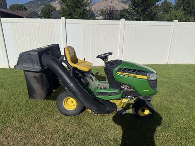 John Deere D130 Riding Lawnmower w/ Double Bagger