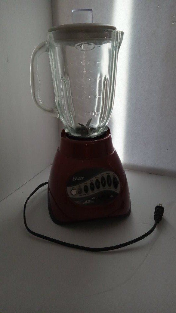 Oster Measuring Blender 12 Speed All Metal Drive