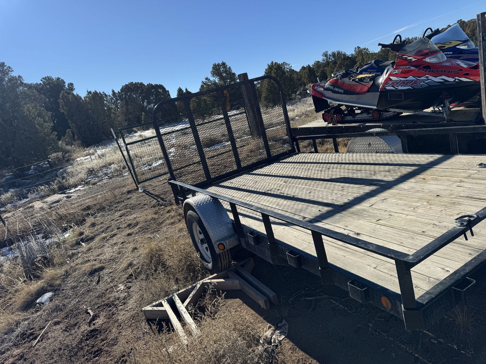 Utility Trailer with Spare Tire - Great Condition for Hauling & Recreation