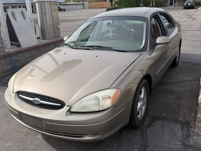 2002 FORD TAURUS SE