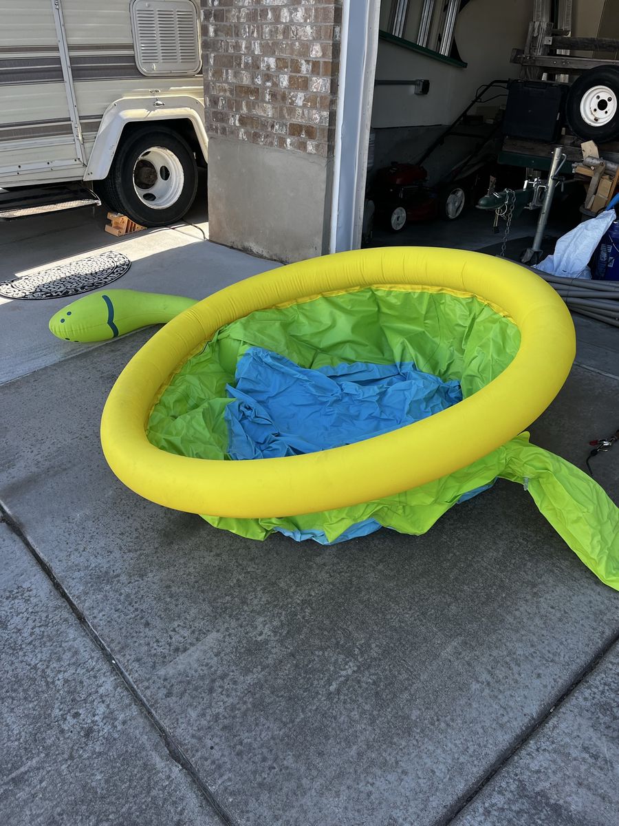 Inflatable Dinosaur Kiddie Pool - Hole in tail- Backyard Fun. Free