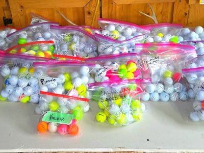 Golf balls, like new