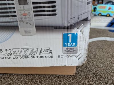 Black+Decker 14,300 BTU Window AC – Open Box unuse
