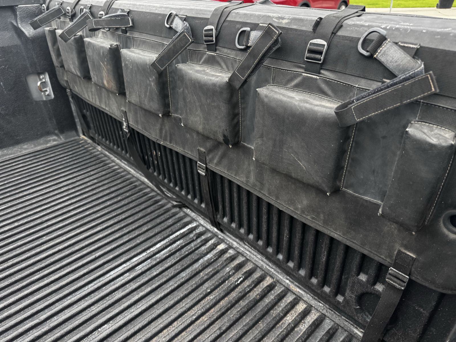 RaceFace Tailgate Pad Black Pickup Truck Bed Mountain Bike Carrier