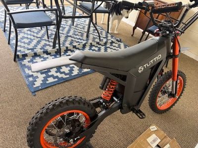 electric dirt bike