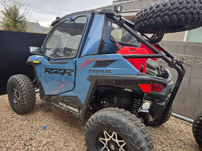 2025 Polaris Razor Trail Model