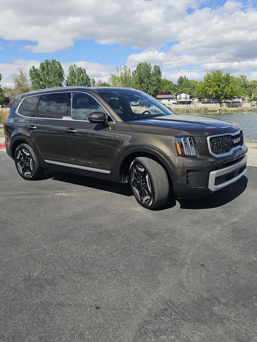 2023 Kia Telluride EX