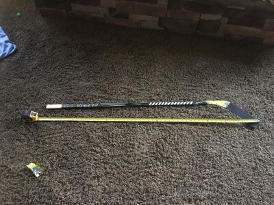 Hockey Stick Warrior Alpha QX Right Hand 30 grip Youth. (47")