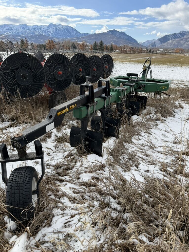 LMC 8264 switch plow