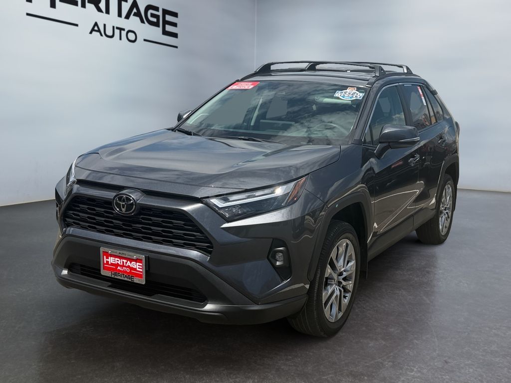 2023 Toyota RAV4 XLE Premium