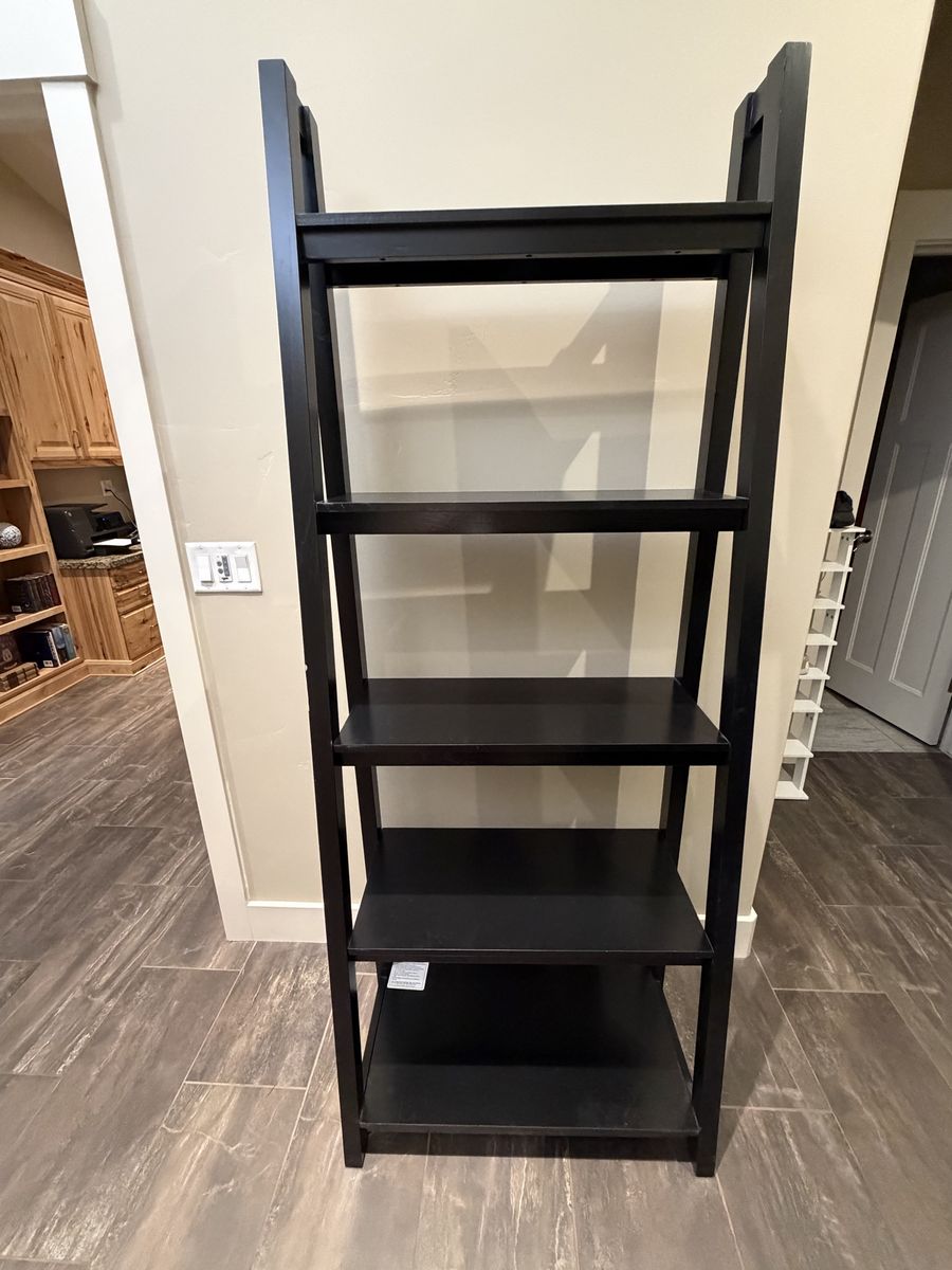 Leaning 5-shelf black ladder bookcase