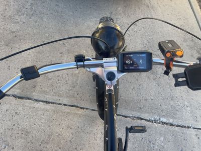 Micargi Cyclone 2.0 Deluxe 500W Fat Tire Cruiser Electric Bike. Asking $1200 O.B.O
