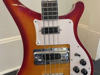 Ric 4003 Bass Replica