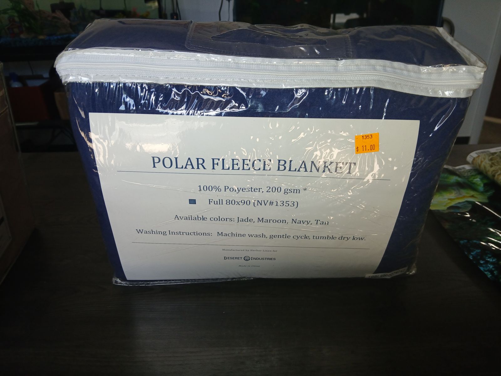 Deseret Industries Full 80x90 Navy Polar Fleece Blanket, 100% Polyester 200gsm-Section A