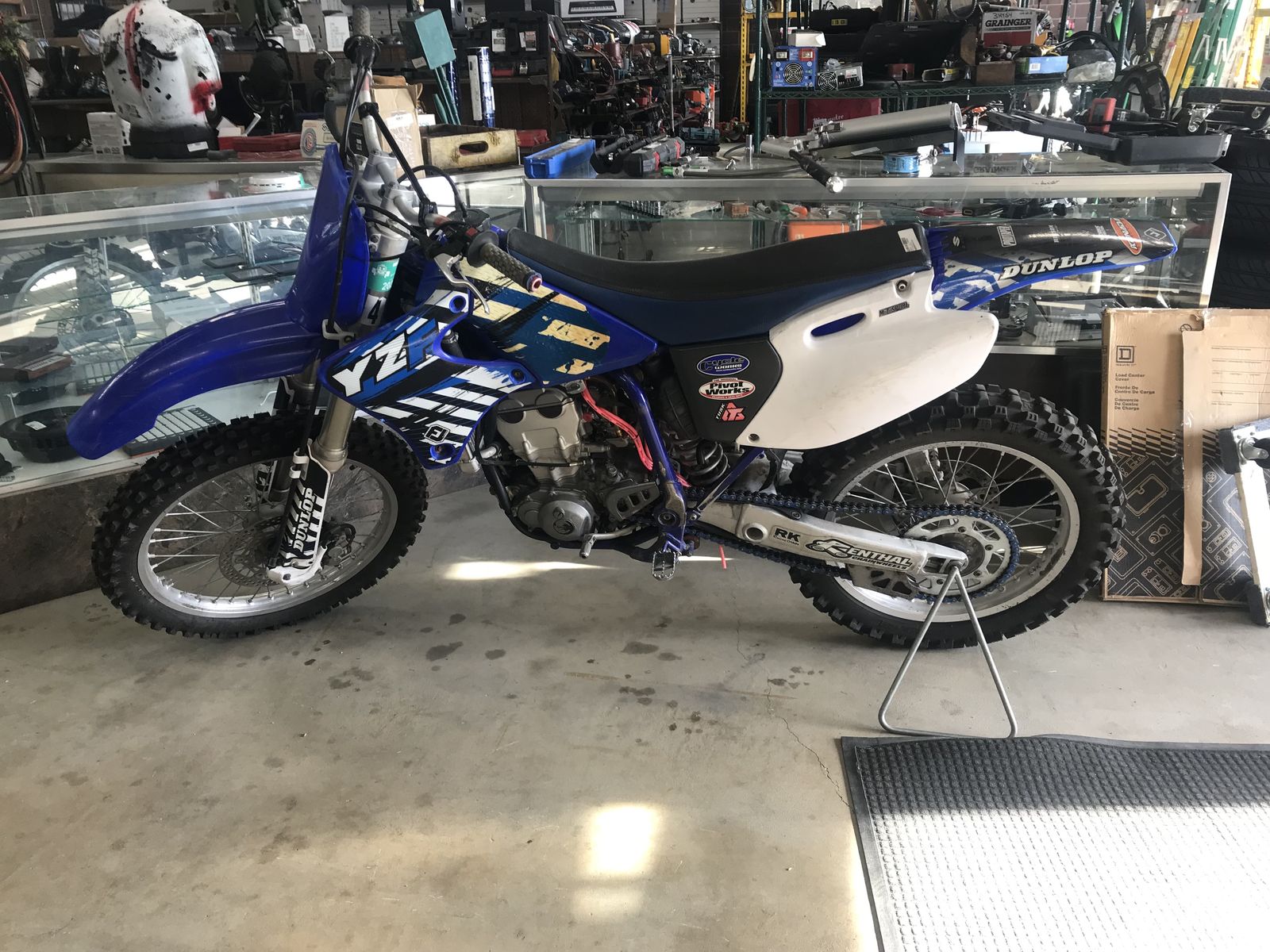 2001 Yamaha YZ 426F Motorcycle 4 stroke