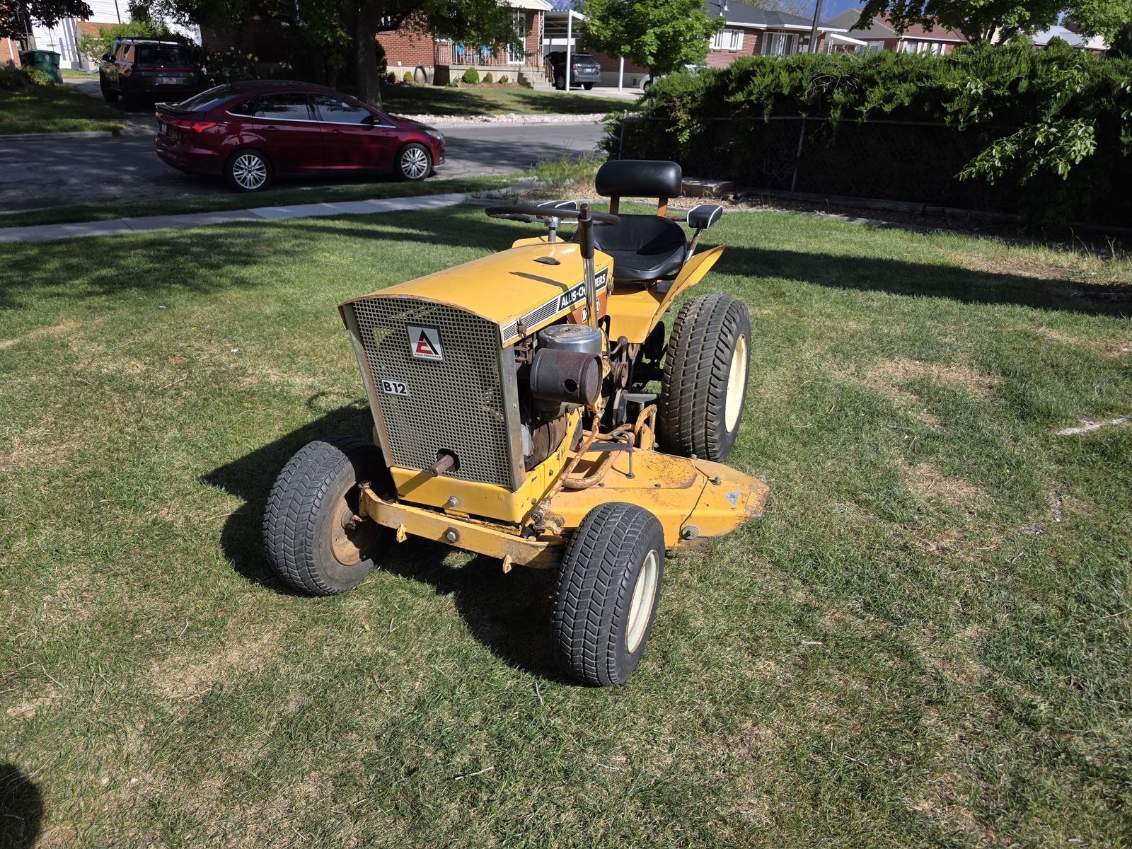 1966 Allis Chalmers B12 Garden Tractor