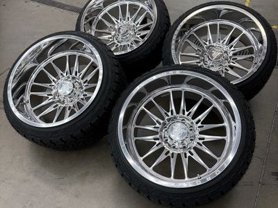 NEW 24x14 hardcore forged wheels/ 305/35/24 tires 8x6.5