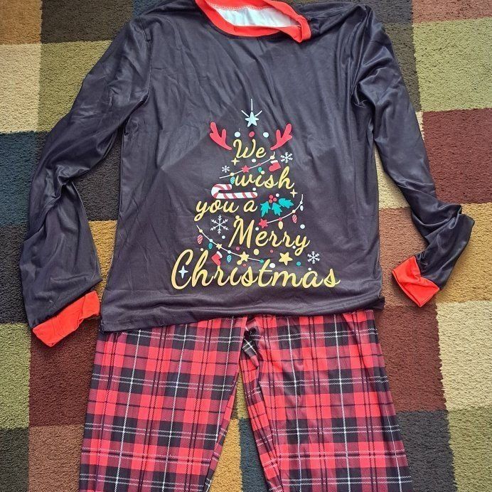Brand new mens Christmas pajamas