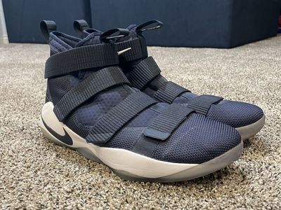 Nike Lebron Soldier 11 TB Midnight Navy