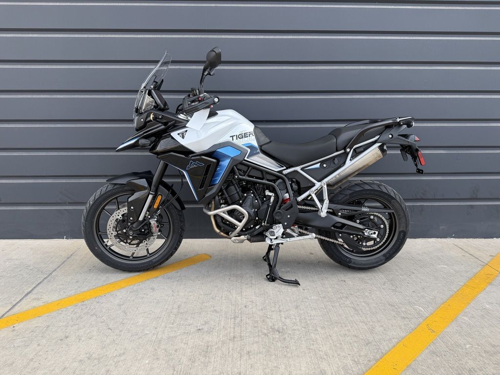 2026 Triumph Tiger 900 Alpine Edition