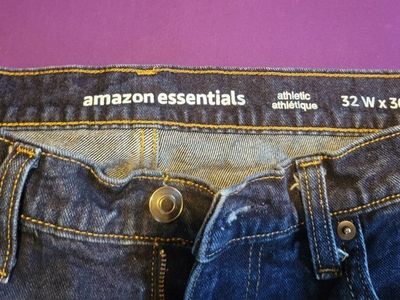 *New Amazon Essentials Athletic Jeans - 32 x 30
