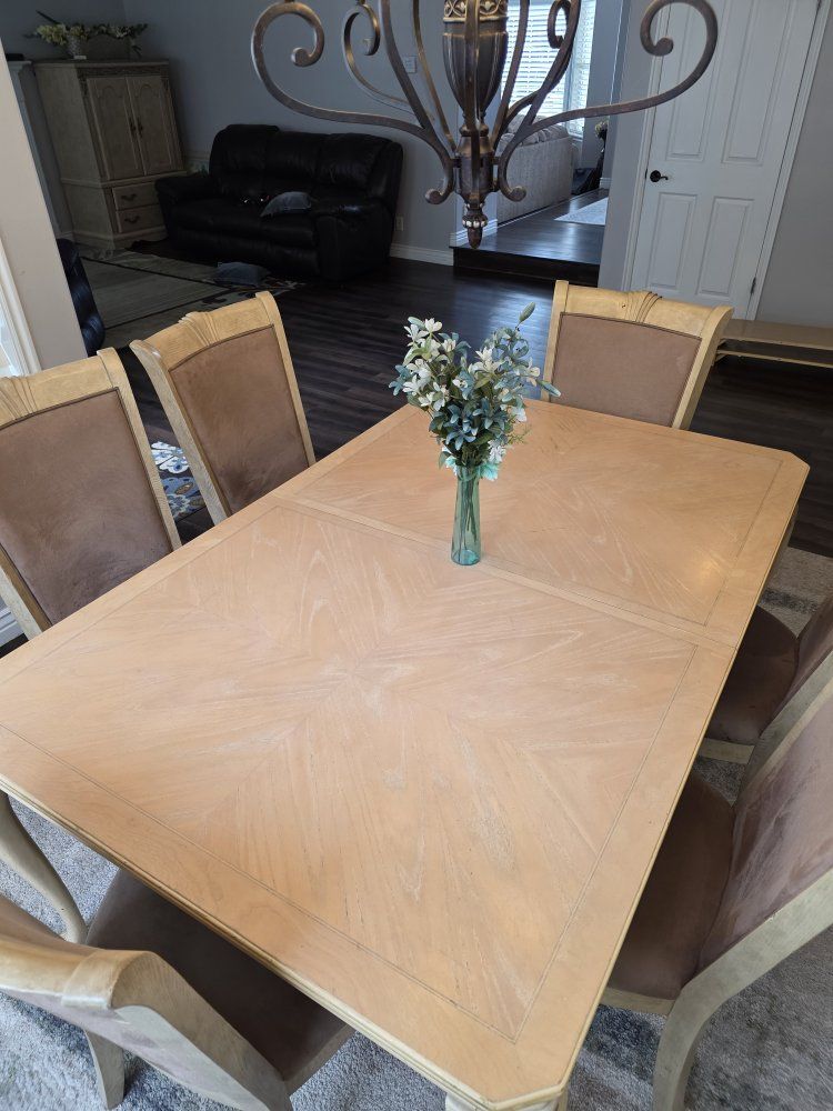 Dining Room Table Set with 6 Chairs and 2 Extension Leaves - Light Wood