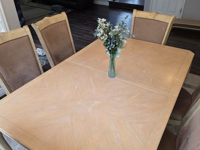 Dining Room Table Set with 6 Chairs and 2 Extension Leaves - Light Wood