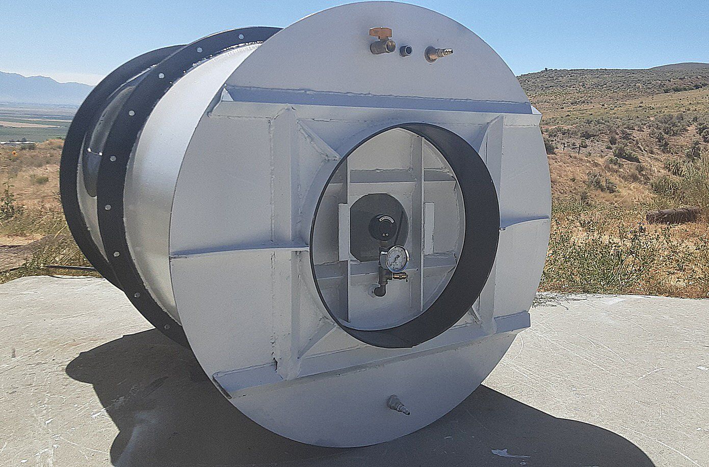 Main image 2