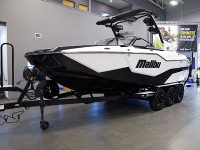 2026 Malibu M230 Boats