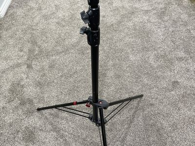 FREE Manfrotto 1004BAC Aluminum Master Light Stand - Air Cushioned, Black, Damaged