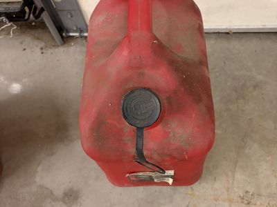 5 gallon gas can