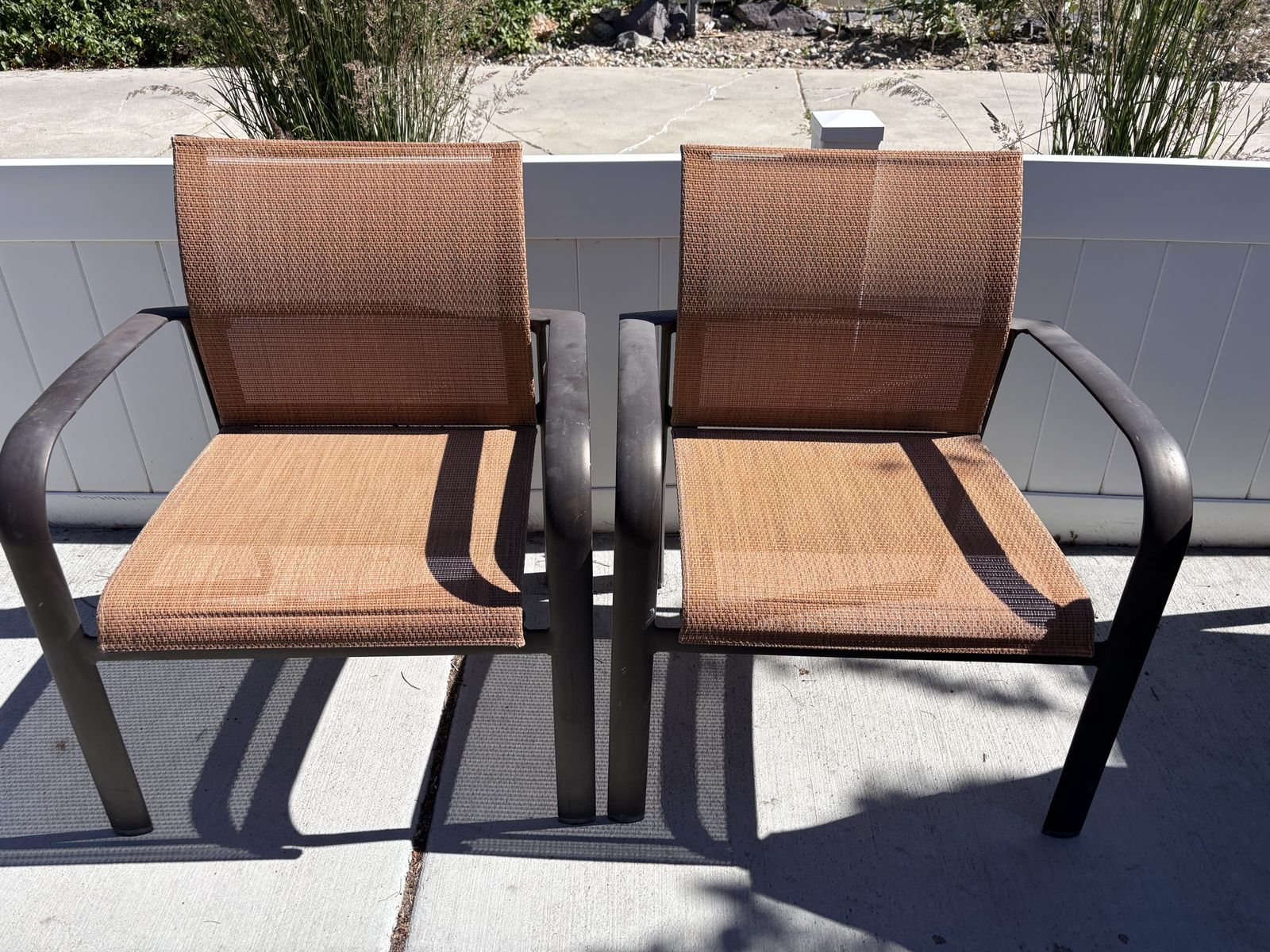 Pair of great patio/porch chairs excellent condition.