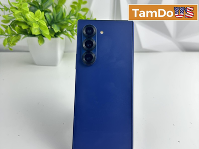 Samsung Galaxy Z Fold6 (SM-F956U) 256GB, Unlocked