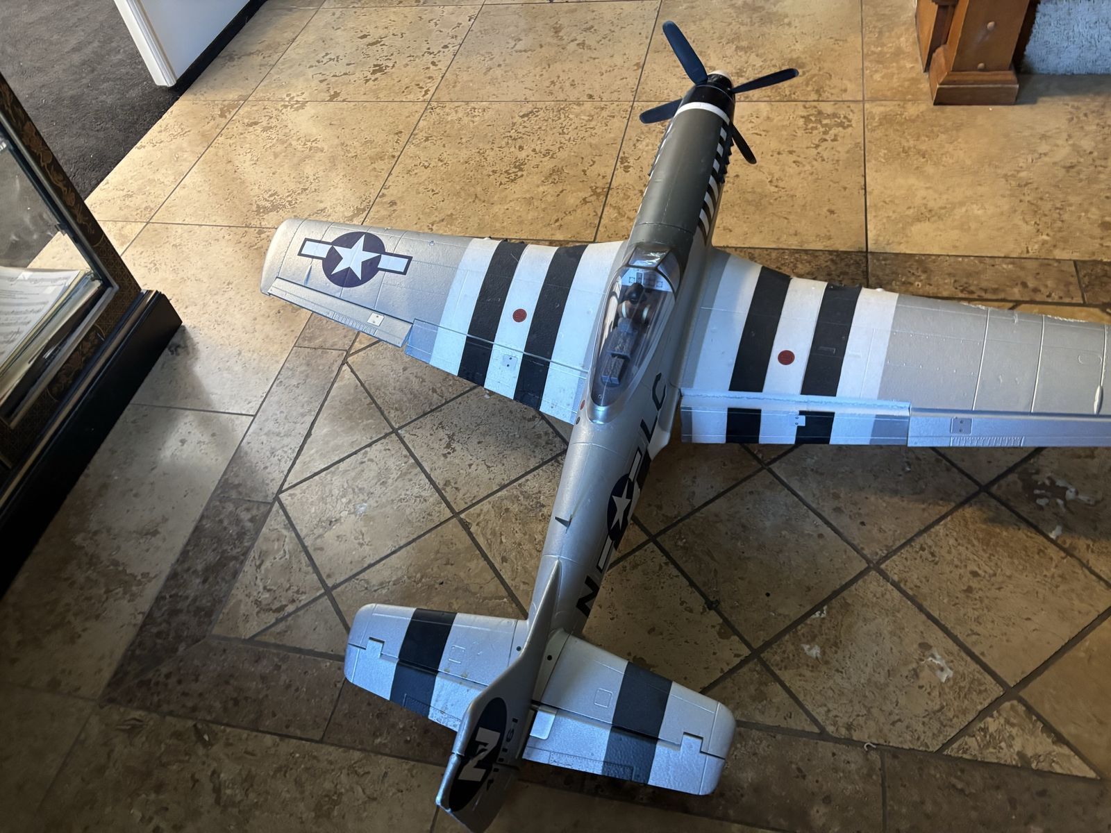 Main image 6