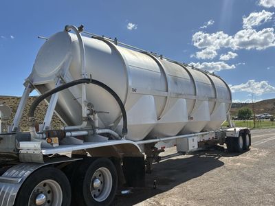 2004 Polar pneumatic tank trailers for sale (2)
