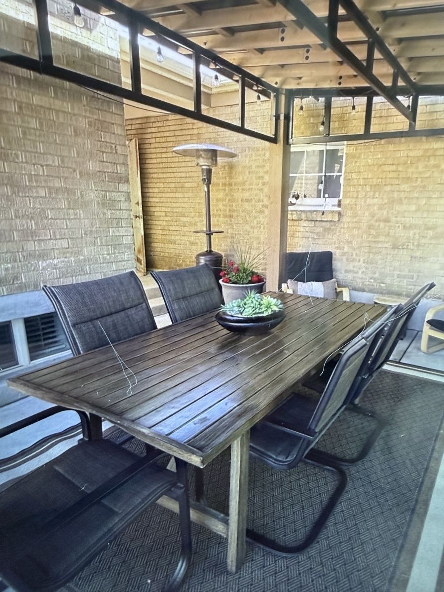 Outdoor Metal wood looking patio diningtable with 5 chairs