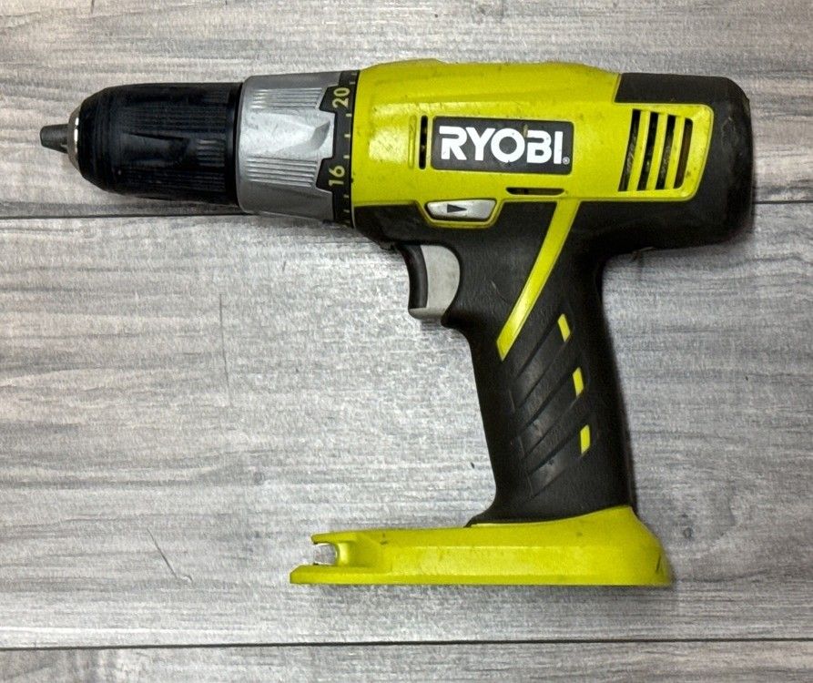 RYOBI 18V DRILL