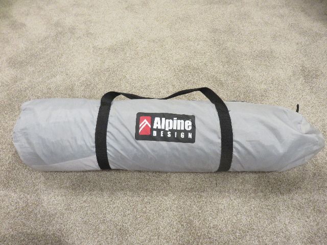 NEW ALPINE DESIGNS TWO PERSON LIGHT WEIGHT HIKING/BIKING TENT