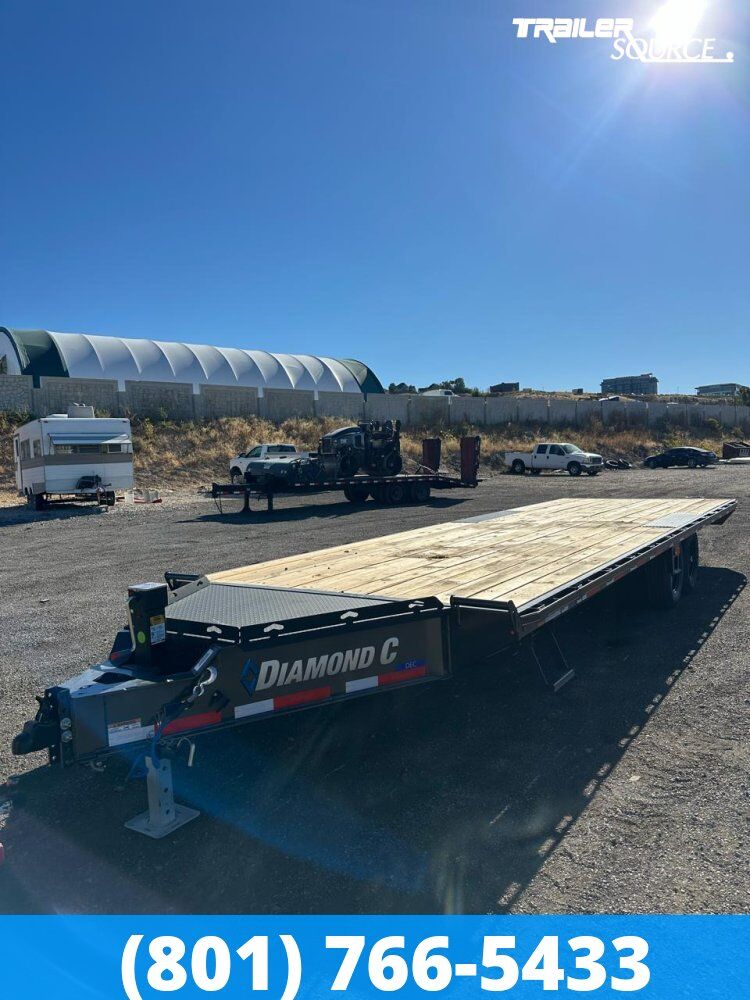 8.5x24 Diamond C DEC 207 Deckover Equipment Trailer -  15.5K GVWR -