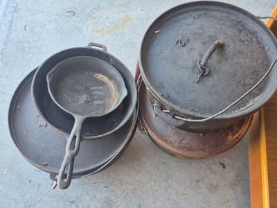 Cast Iron Pots and Pans