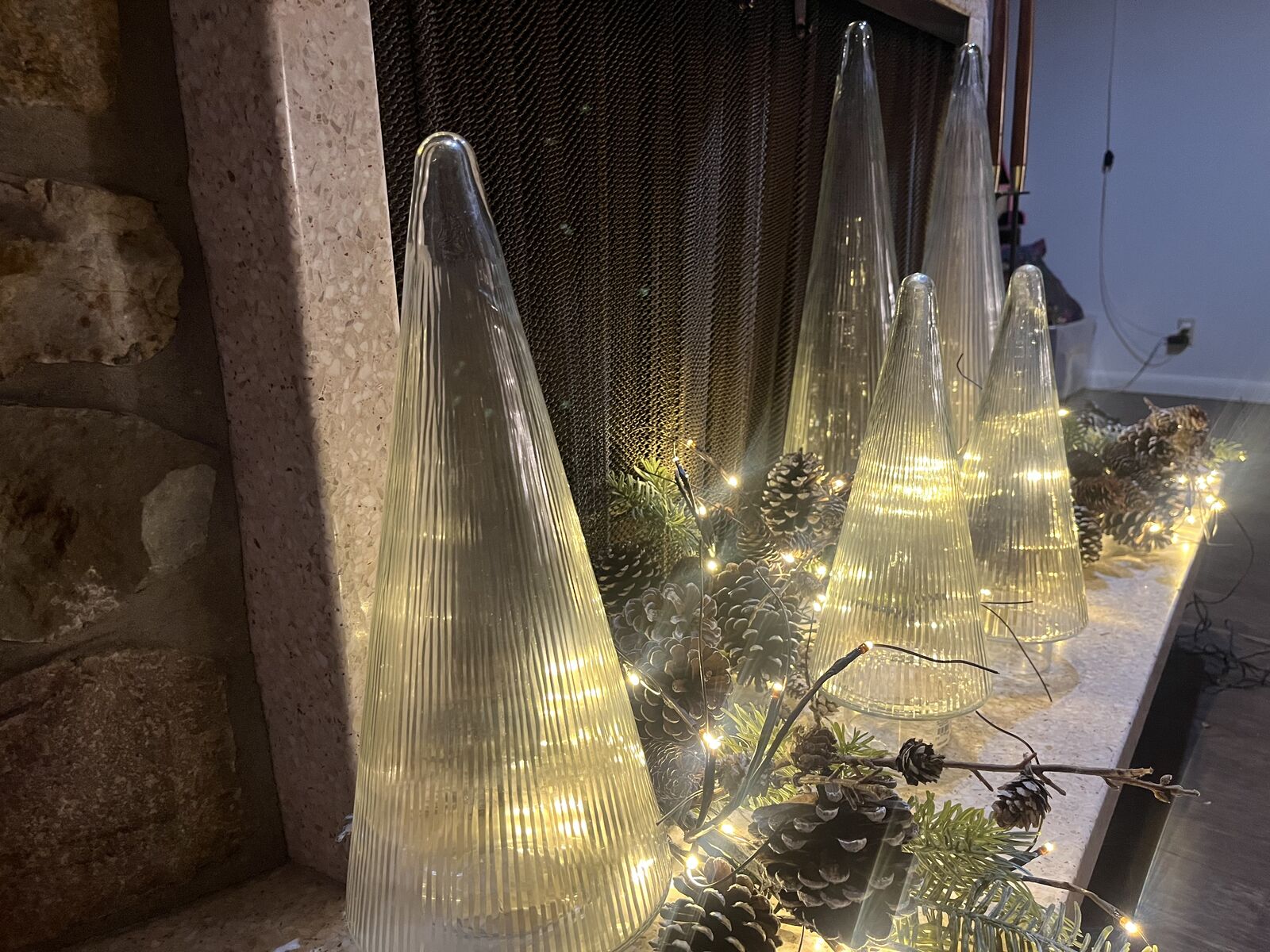 Pottery Barn Christmas_Holiday Ribbed Glass Cloche Tree Small, Med, Large