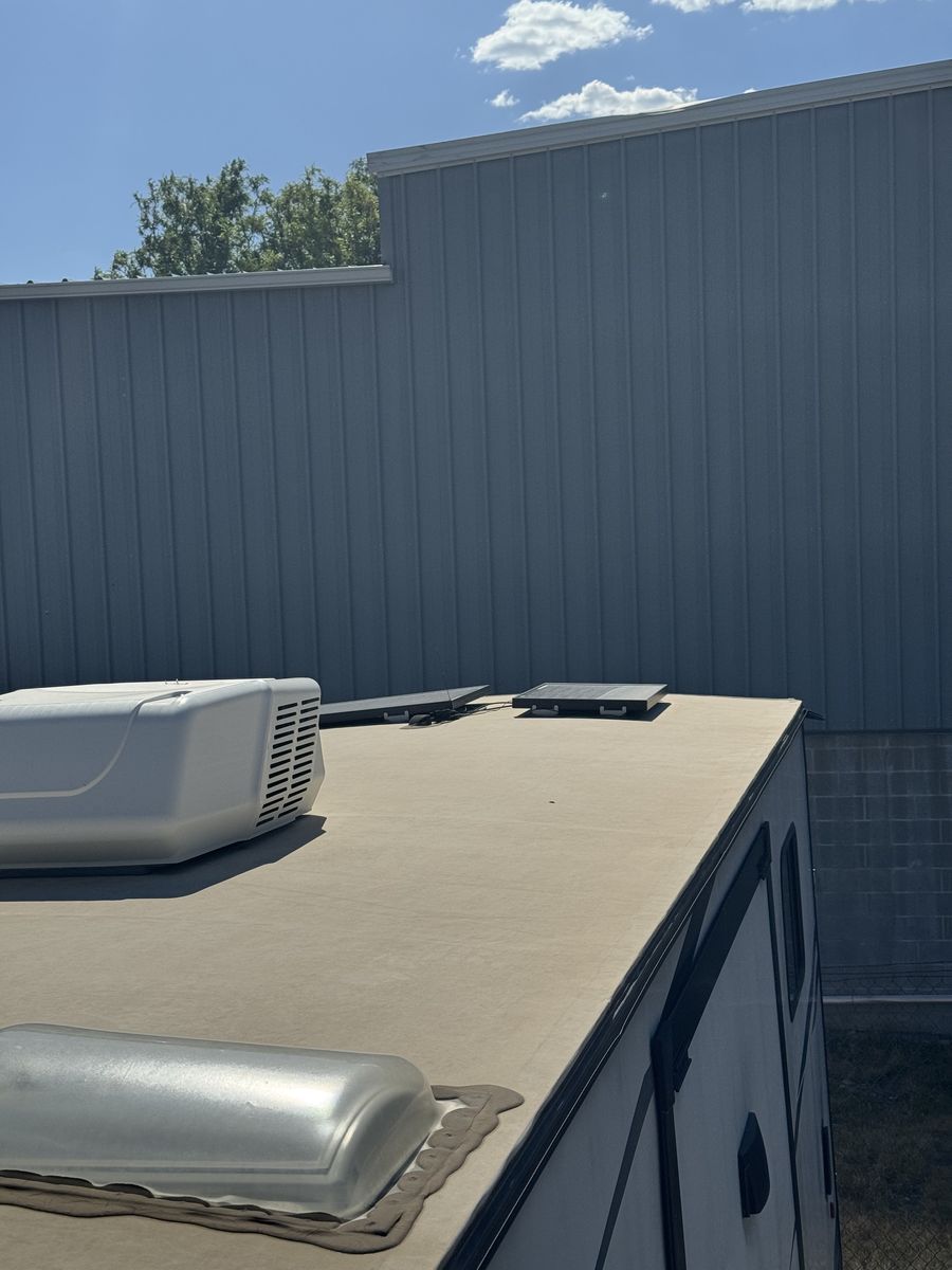 Main image 10