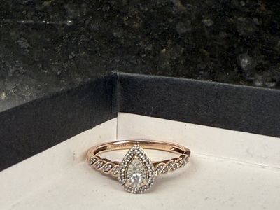 10k Rose Gold Diamond Pear Halo Twisted Band Engagement Ring, Size 7