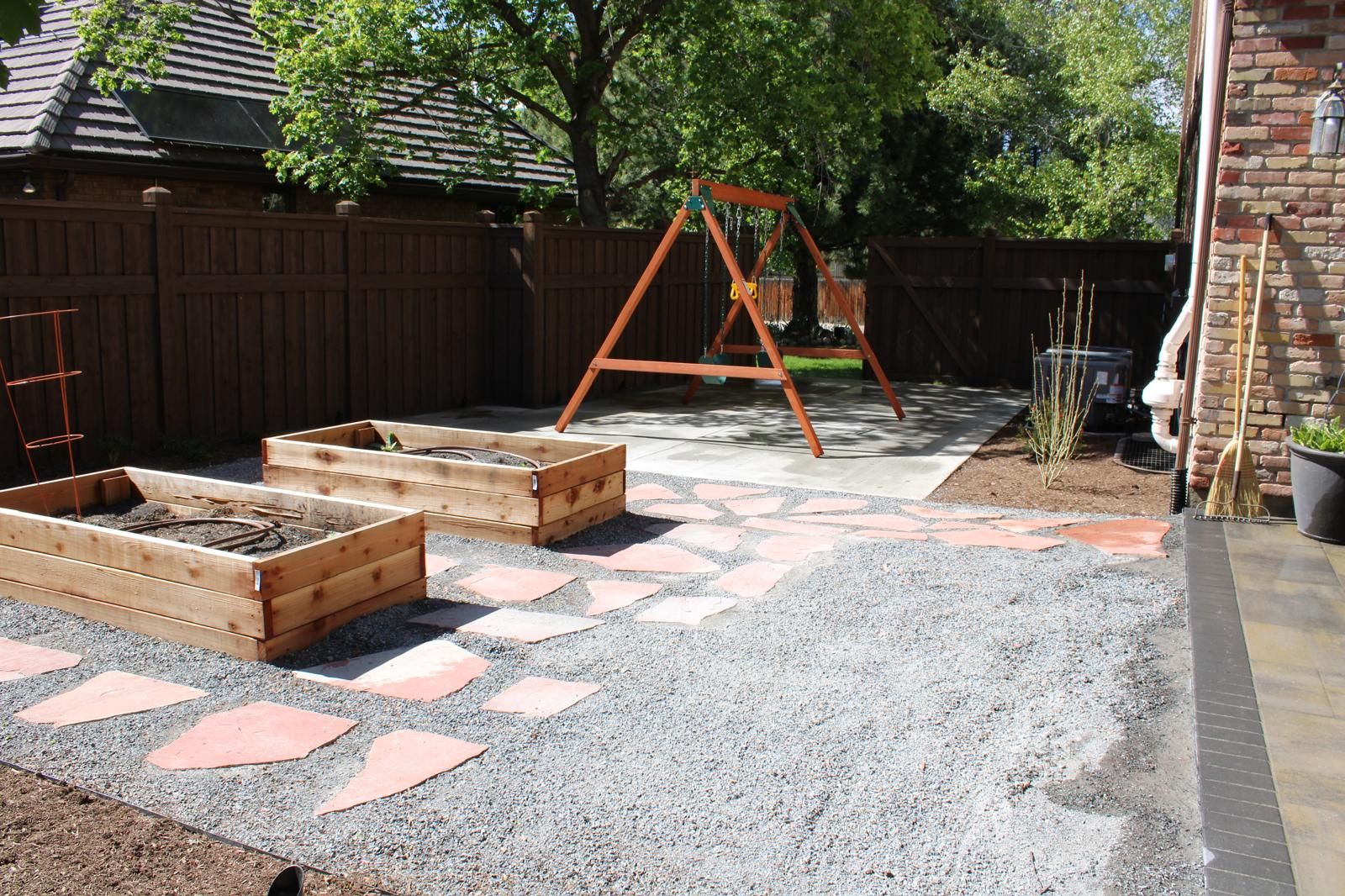 Main image 6