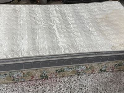 FREE Twin mattress and box springs