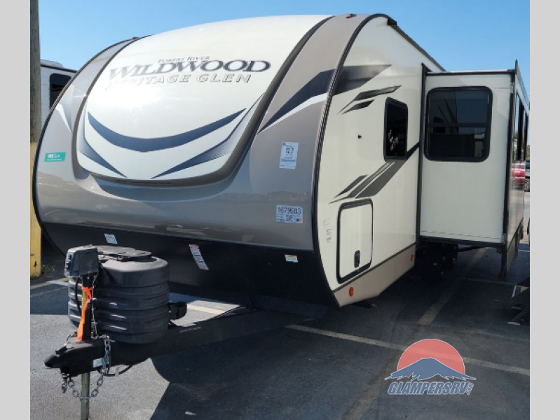 Used 2023 Forest River RV Wildwood Heritage Glen Hyper-Lyte 25RBHL