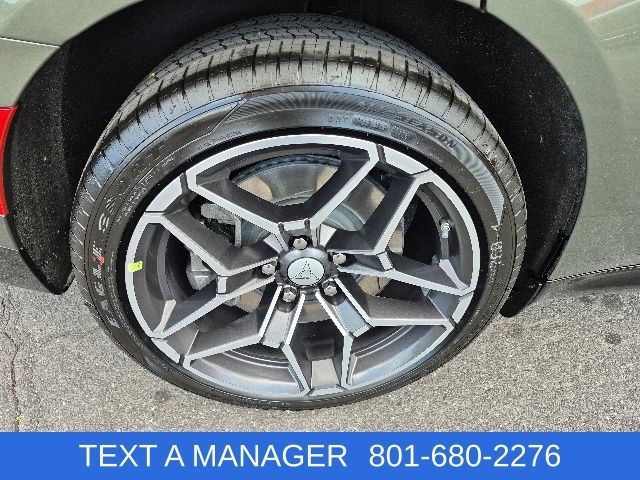 Main image 5