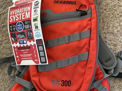 GEIGERRIG RIG 300 Pressurized Hydration Pack - Orange/Gray - New with Tags