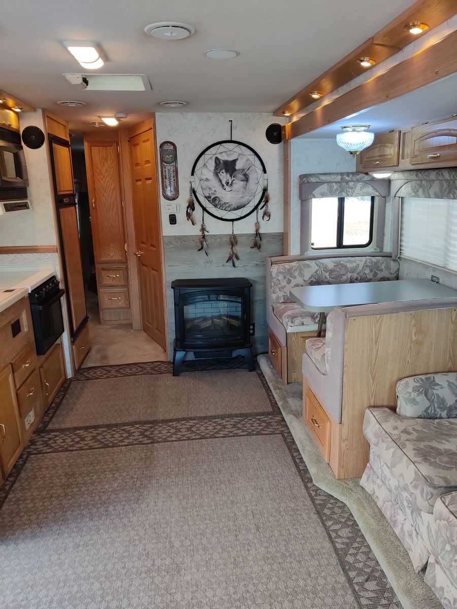 Main image 19