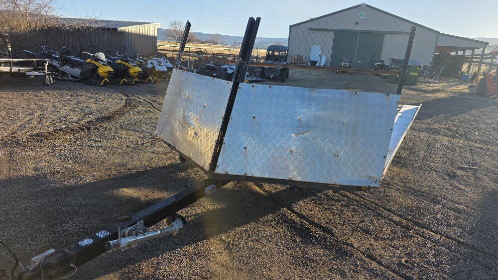 2020 Echo 3 Place Snowmobile Trailer